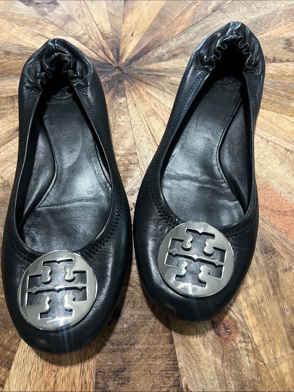 Tory Burch Black Leather Logo Emblem Ballet Flats